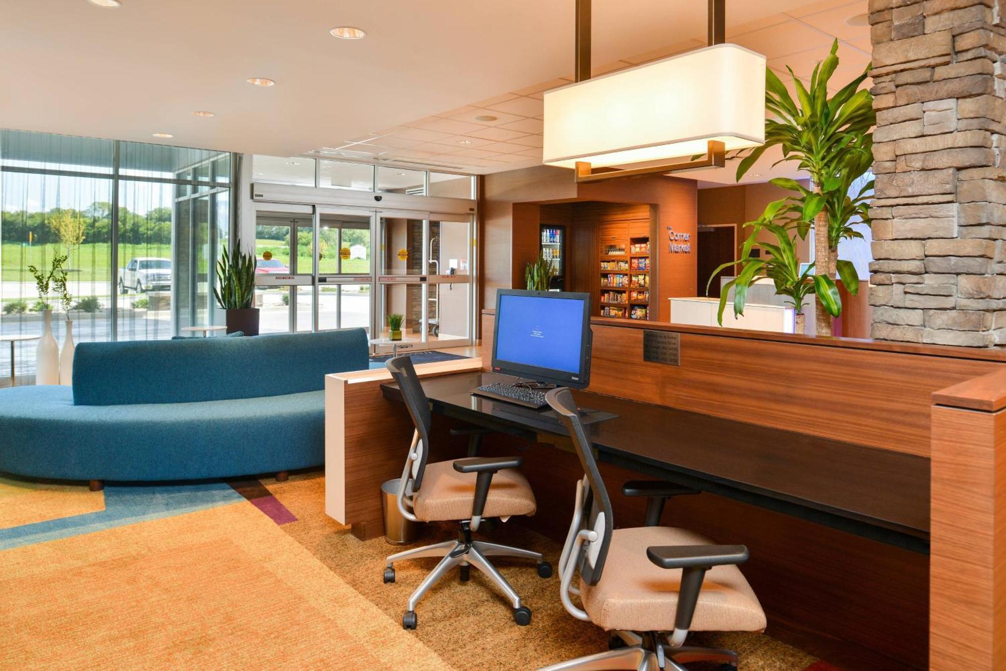 Fairfield Inn & Suites By Marriott St. Joseph Bagian luar foto